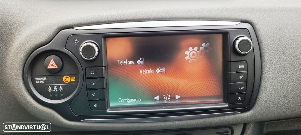 Toyota Yaris 1.33 VVT-i Comfort+P.Style - 20