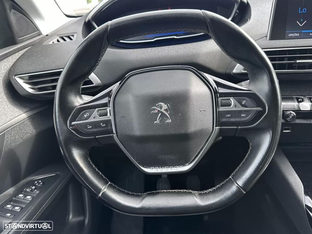 Peugeot 3008 1.2 PureTech Allure Pack - 28