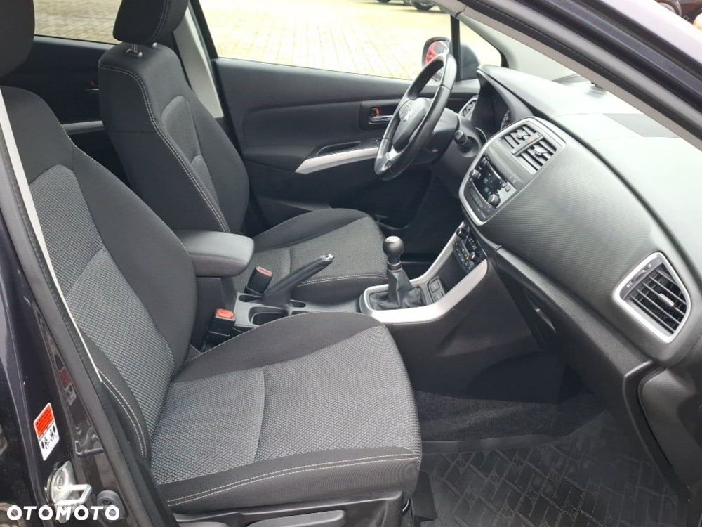 Suzuki SX4 S-Cross 1.6 Premium 4WD - 20