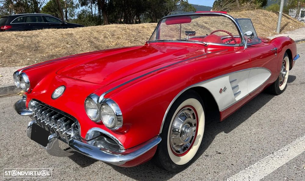 Chevrolet Corvette - 1