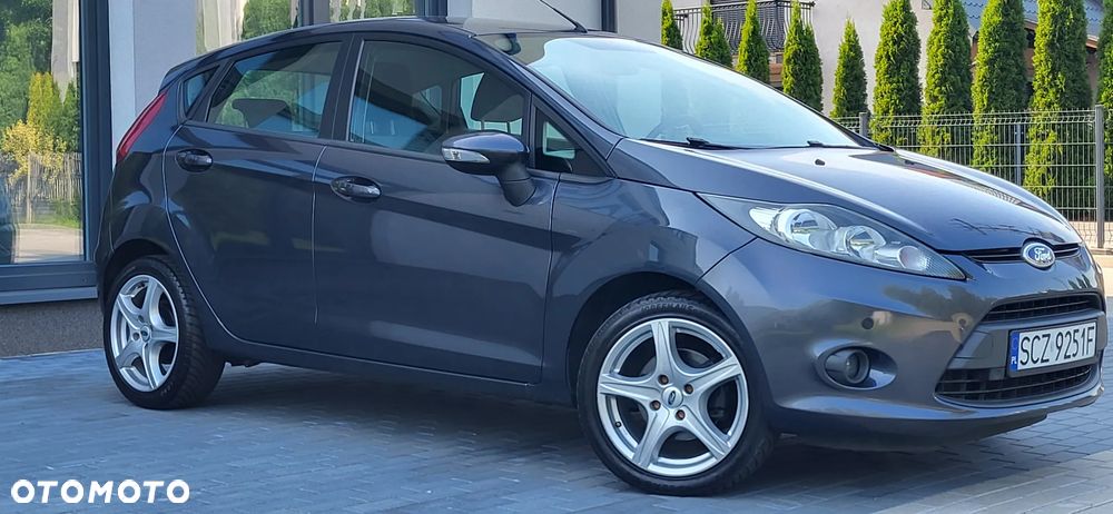 Ford Fiesta 1.25 Champions Edition - 10