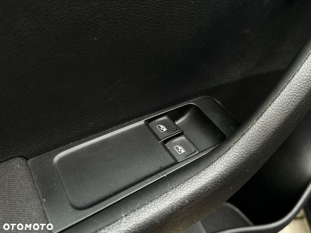 Skoda Fabia 1.0 TSI Balance - 30