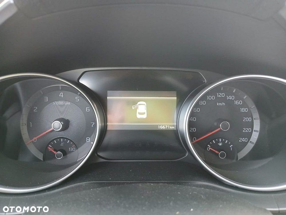 Kia XCeed 1.5 T-GDI M - 18