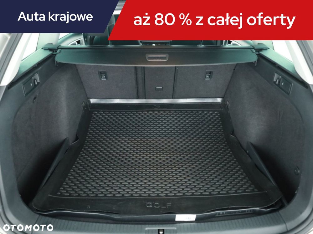 Volkswagen Golf Variant - 12