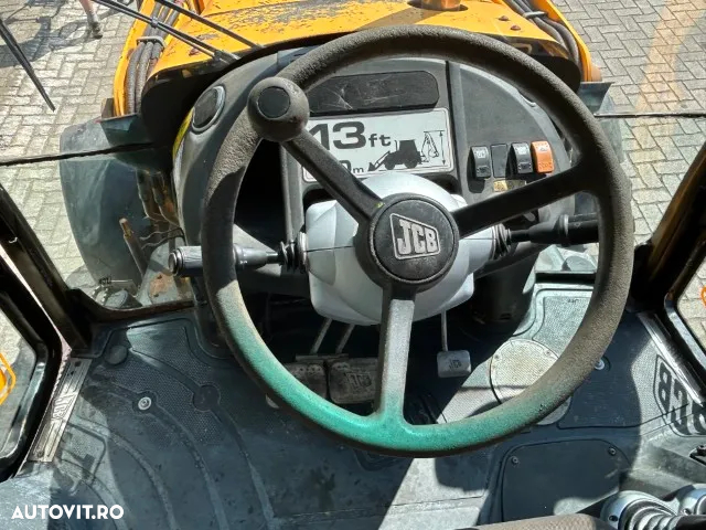 JCB 3CX - 11