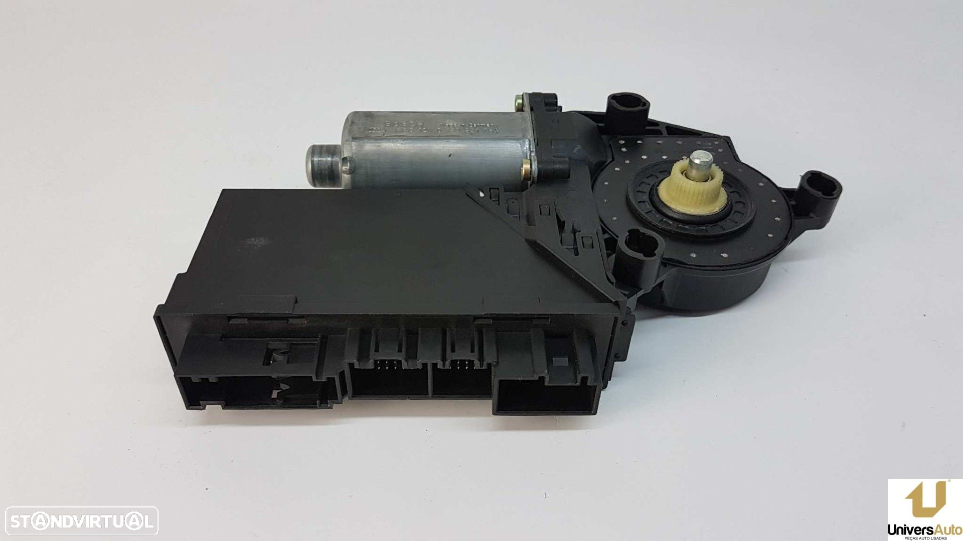MOTOR ELEVADOR FRENTE ESQUERDO VOLKSWAGEN TOUAREG (7LA) TDI V10 - 2
