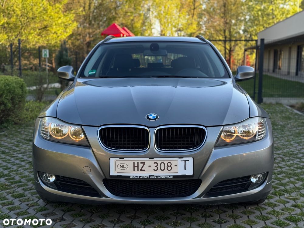 BMW Seria 3 318d DPF Edition Sport - 4