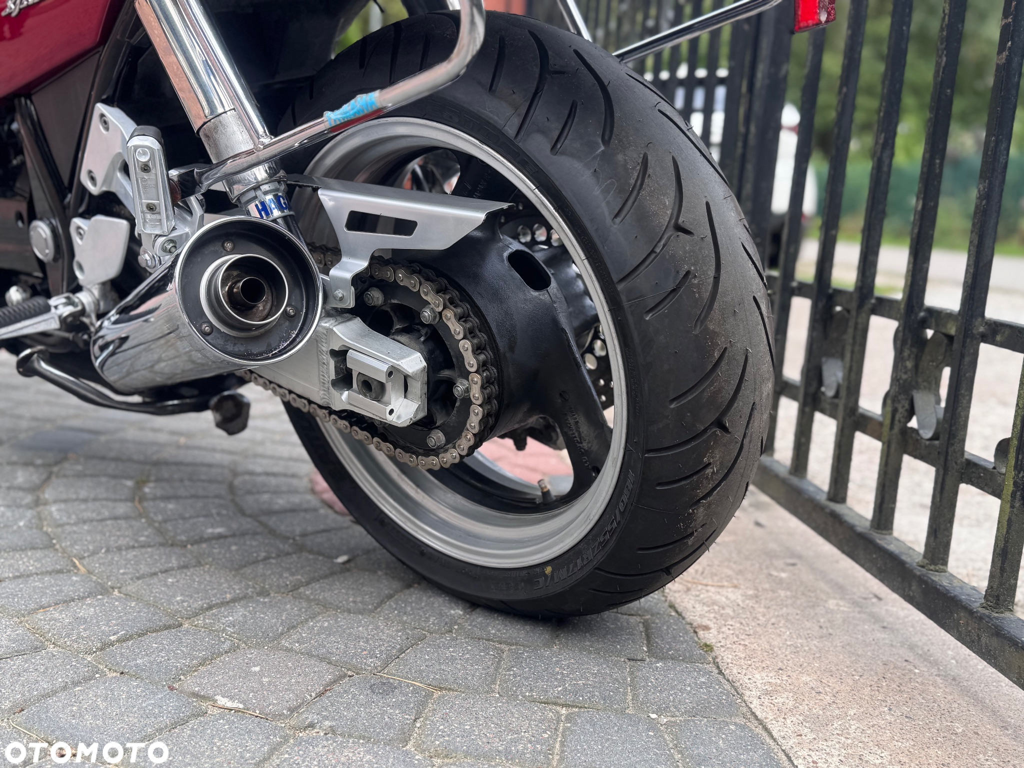 Yamaha XJR - 22