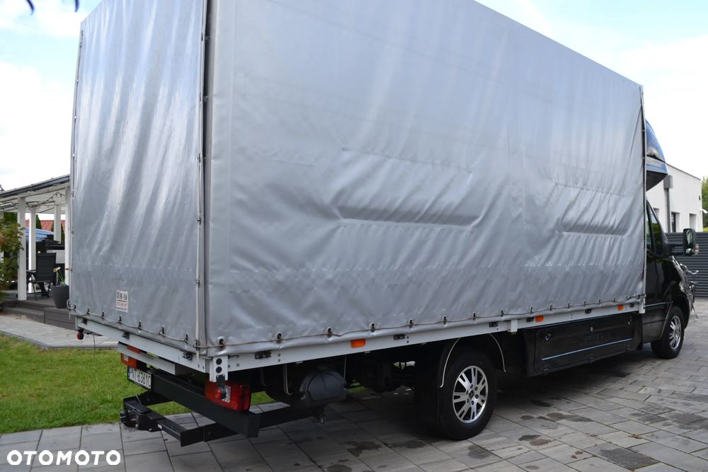 Mercedes-Benz Sprinter - 7