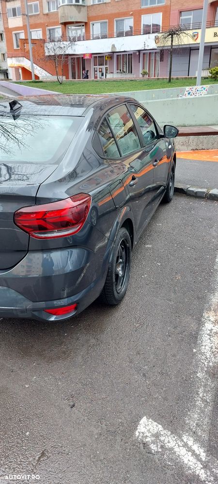 Dacia Logan TCe 90 MT6 Prestige - 2