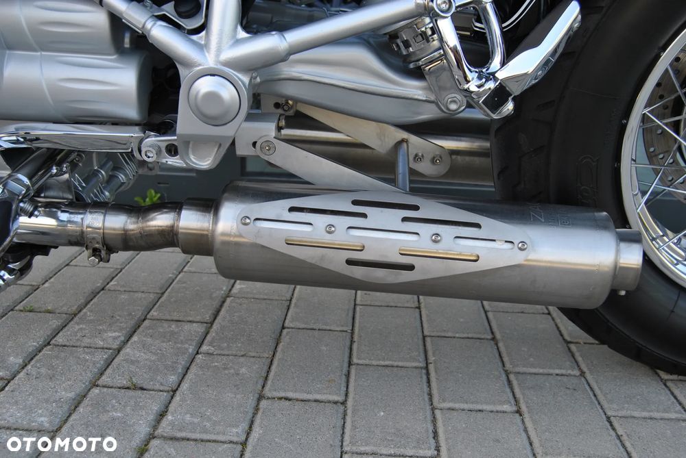 BMW R - 16