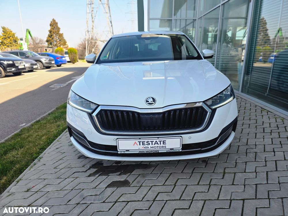 Skoda Octavia 2.0 TDI DSG Style - 1