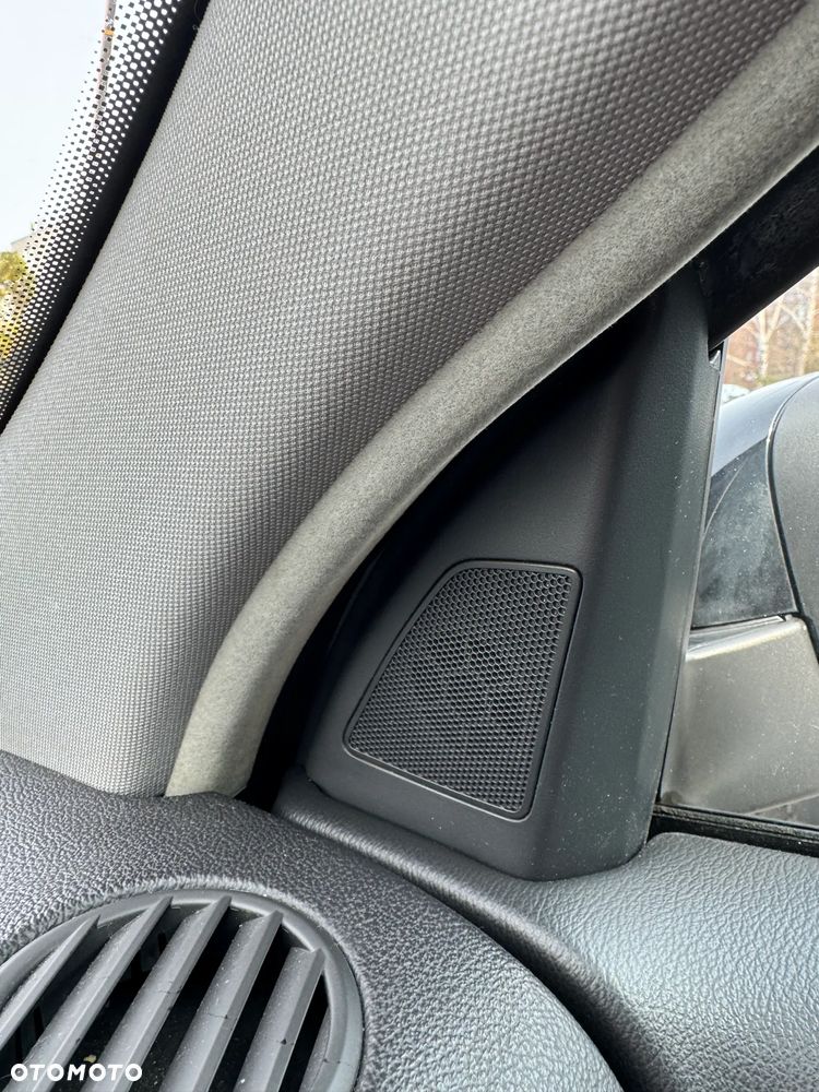 Opel Vectra 1.9 CDTI DPF Cosmo - 34