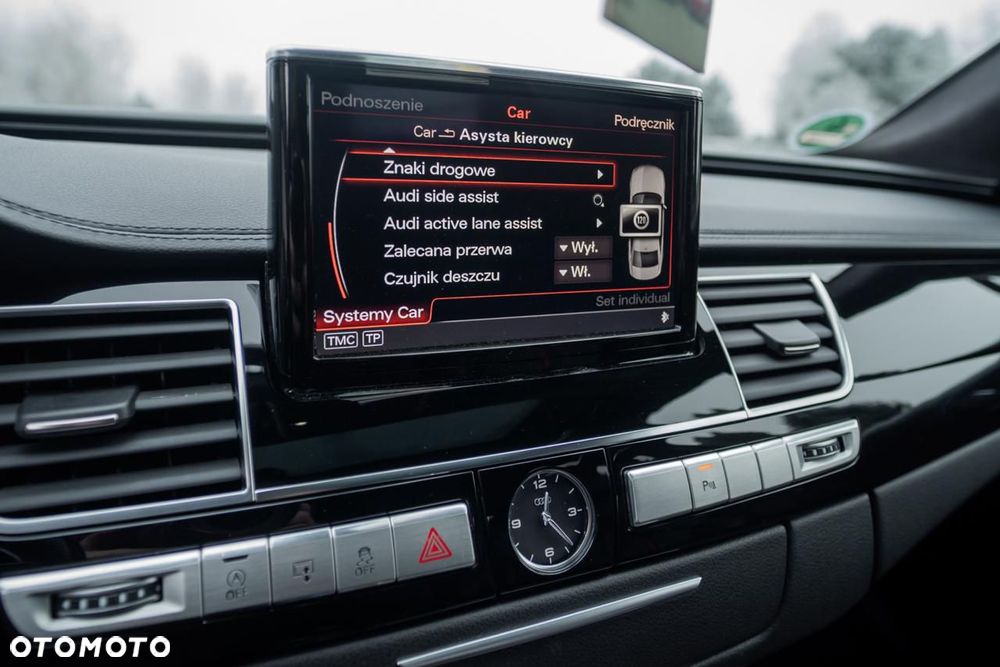 Audi A8 - 32