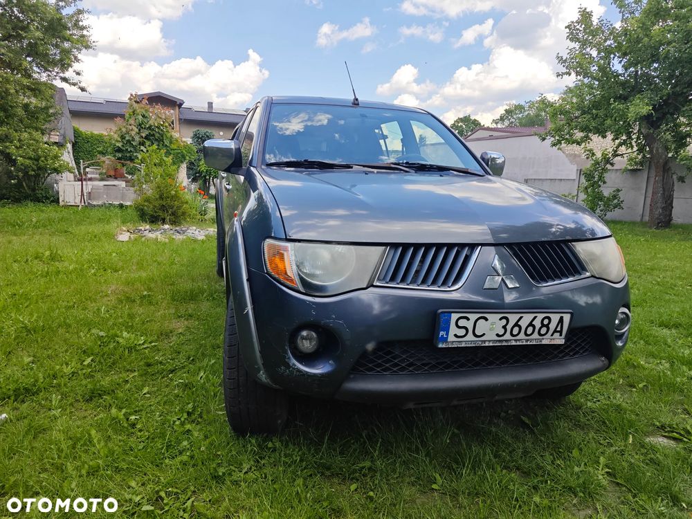 Mitsubishi L200 2.5 DID Intense - 8