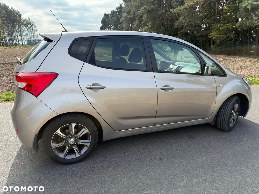 Hyundai ix20 1.6 Classic + - 7