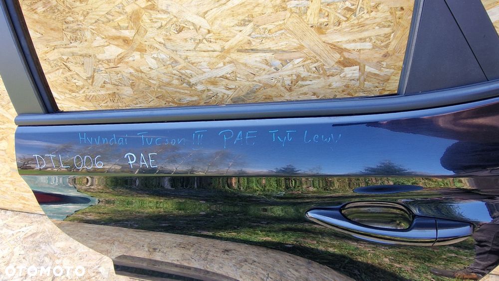 HYUNDAI TUCSON 3 III DRZWI TYŁ TYLNE LEWE LEWA KOD LAK. PAE - 3