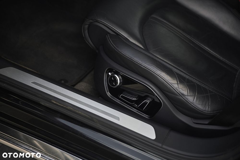 Audi A8 3.0 TDI L Quattro - 25