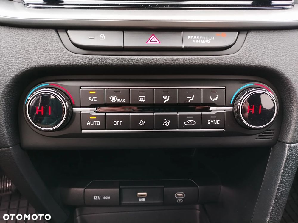 Kia XCeed 1.5 T-GDI M DCT - 11