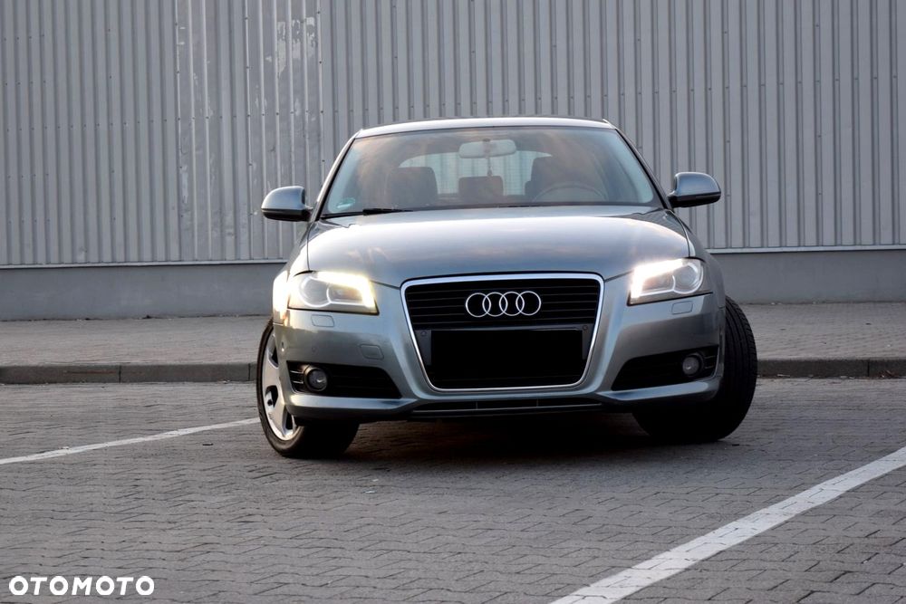 Audi A3 Sportback 1.6 Ambiente - 3