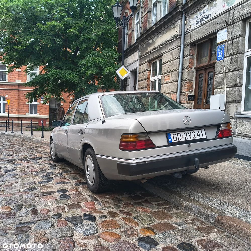 Mercedes-Benz W124 (1984-1993) - 4