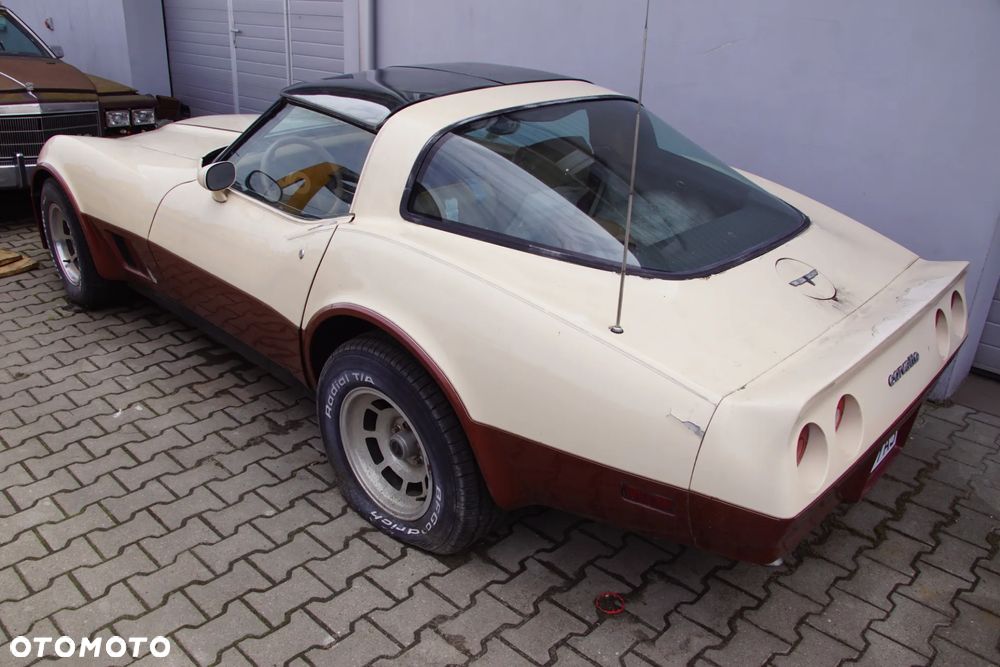 Auto na części 692106889 Chevrolet Corvette c3 1982 5.7 193 KM zderzak maska lampa szyba drzwi lusterko felgi skrzynia most fotele kolumna kierownicza rama - 10