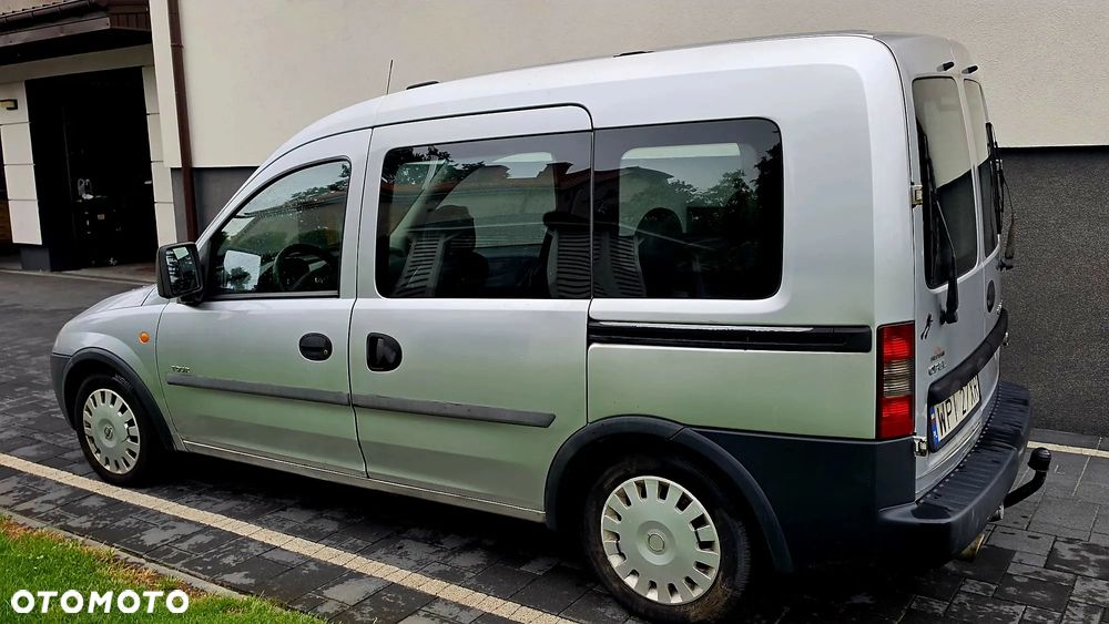 Opel Combo Tour Comfort - 4