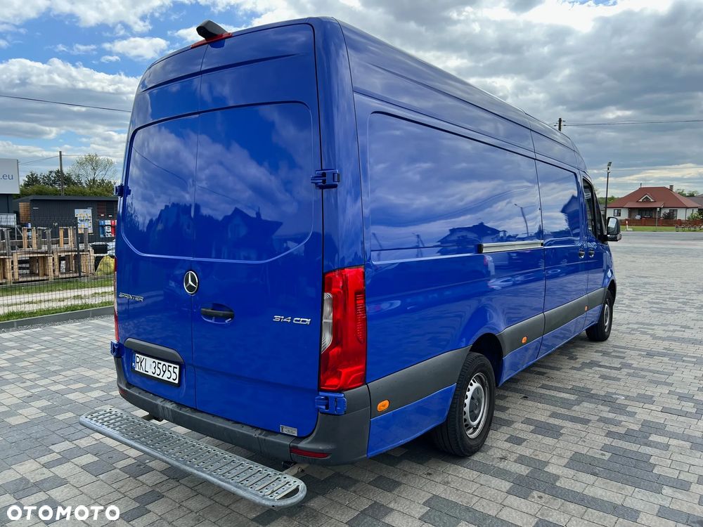Mercedes-Benz Sprinter - 6