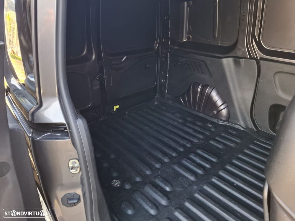 Citroën Berlingo 1.6 BlueHDi L1 Club 3L - 33