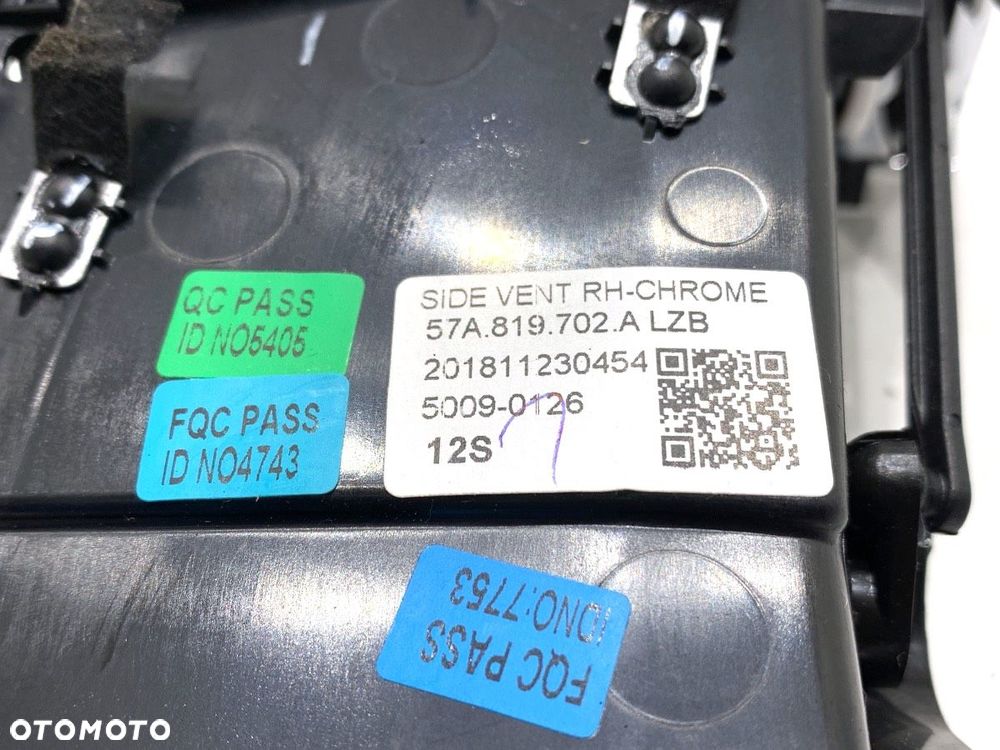 KRATKA NAWIEWU PRAWY PRZÓD  SKODA KAROQ (NU7, ND7) 2017 - 2022 2.0 TSI 4x4 140 kW [190 KM] benzyna - 5