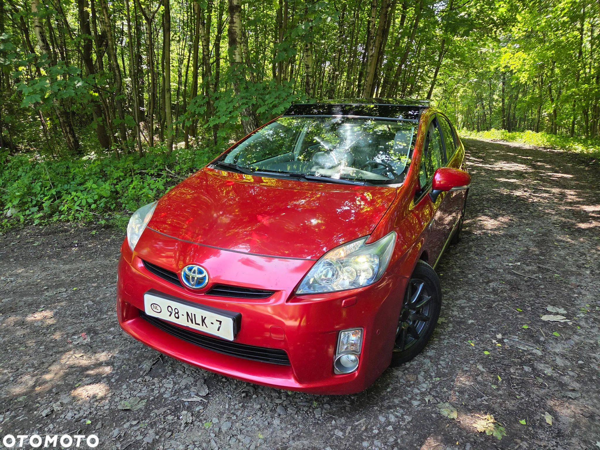 Toyota Prius (Hybrid) Executive - 1