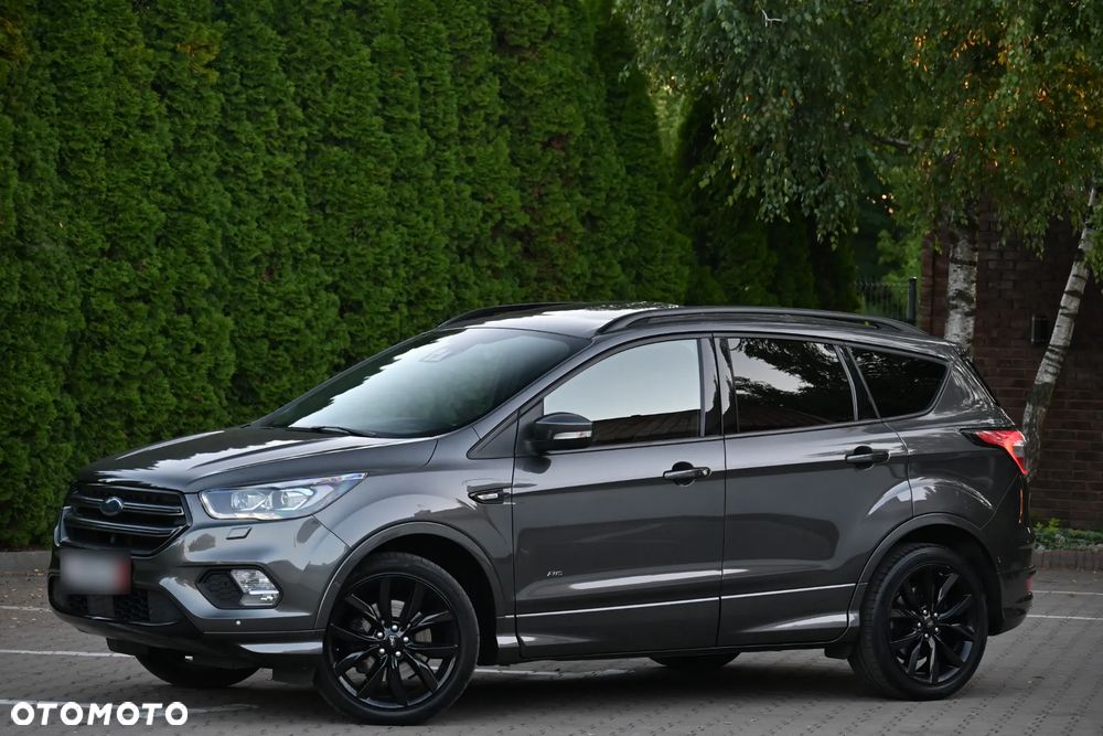 Ford Kuga 1.5 EcoBoost 4x4 ST-Line - 4
