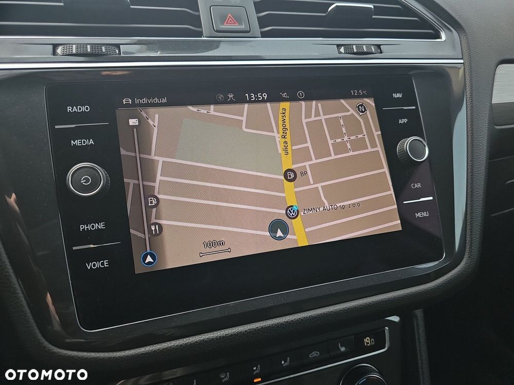 Volkswagen Tiguan Allspace 2.0 TDI 4Mot SCR Comfortline DSG 7os - 29