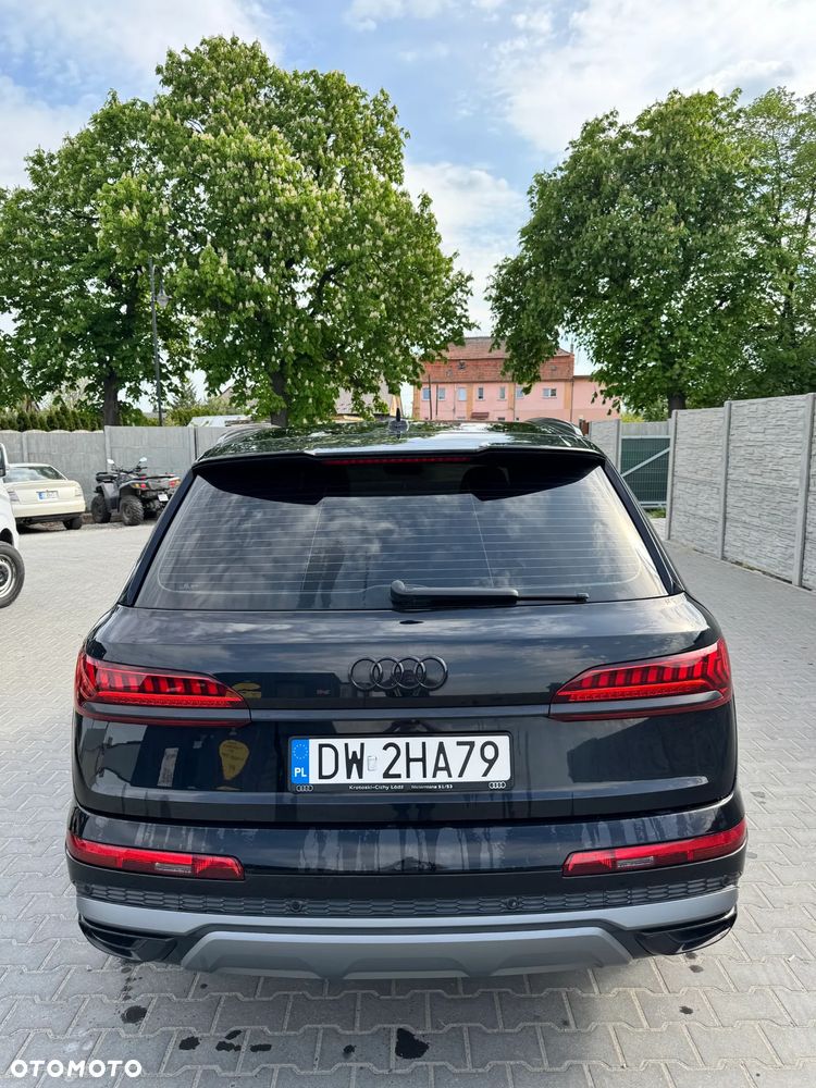 Audi Q7 - 4