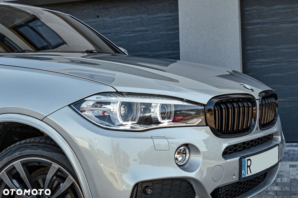 BMW X5 xDrive30d Sport-Aut - 4