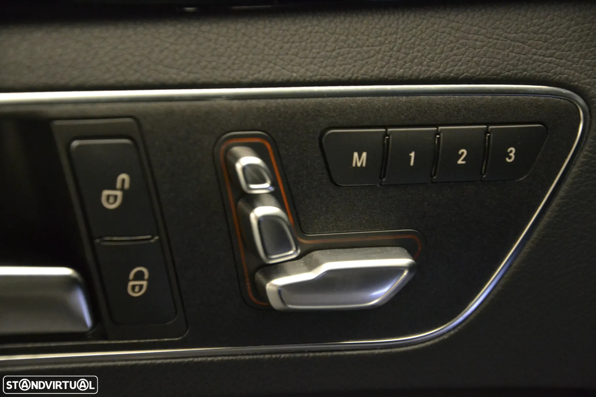 Mercedes-Benz E 63 AMG S 4-Matic - 33