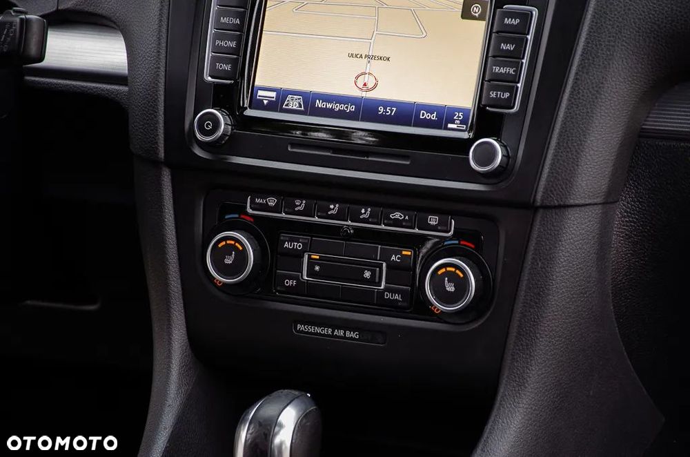 Volkswagen Golf VI 2.0 TSI 4Mot R DSG - 24