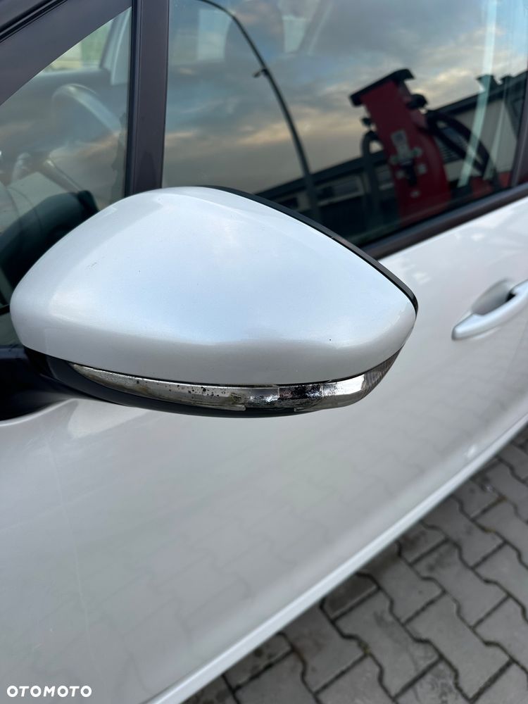 Peugeot 208 1.2 PureTech Active - 8