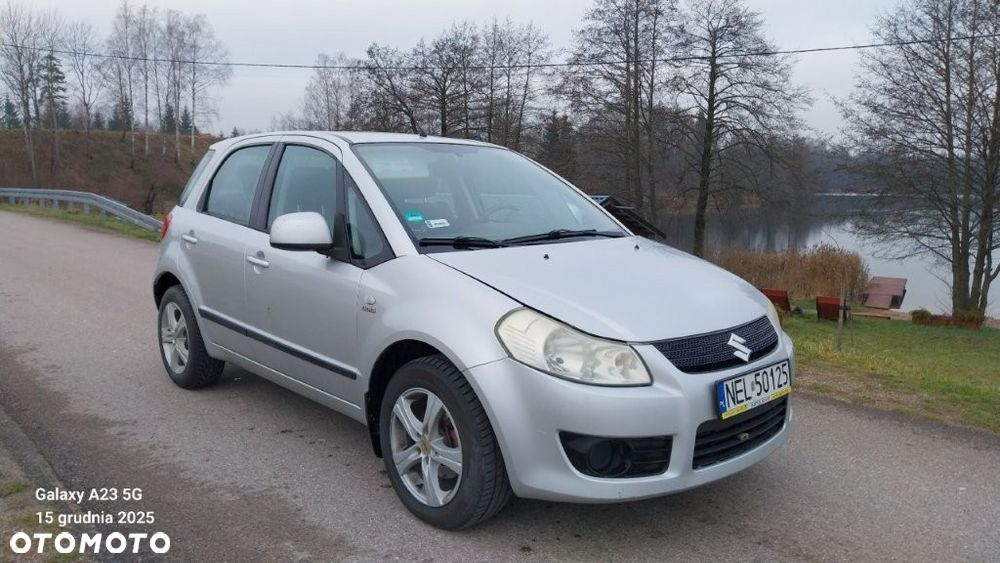 Suzuki SX4 - 3