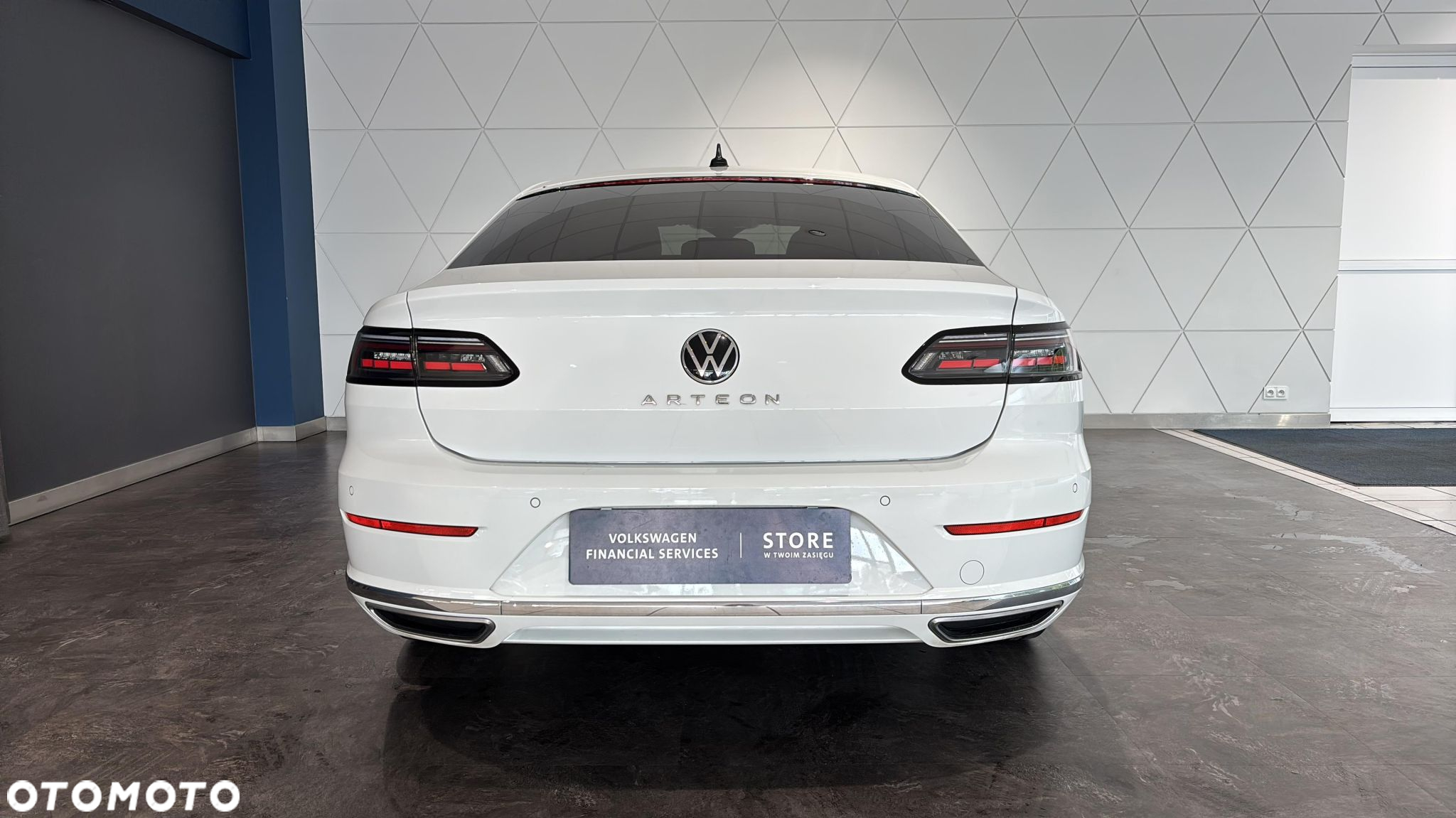 Volkswagen Arteon 2.0 TSI Elegance DSG - 4