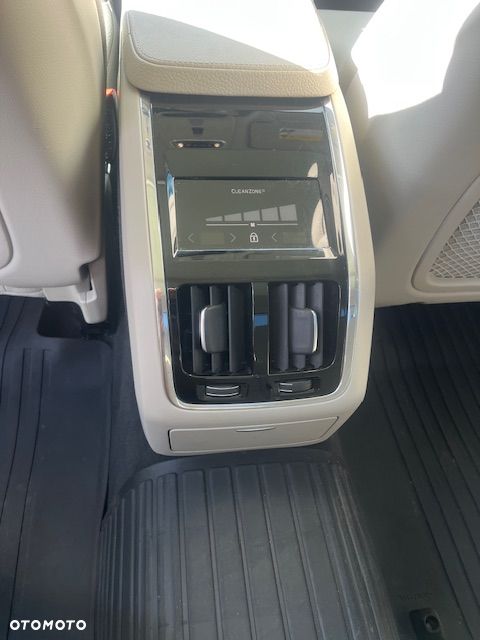 Volvo S90 - 15