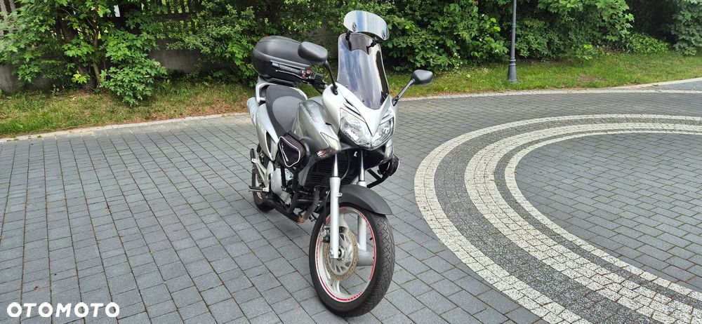 Honda XL - 5