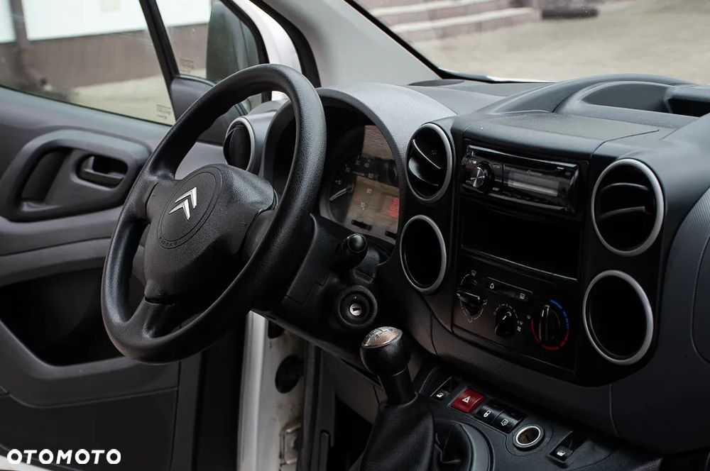 Citroën BERLINGO - 23