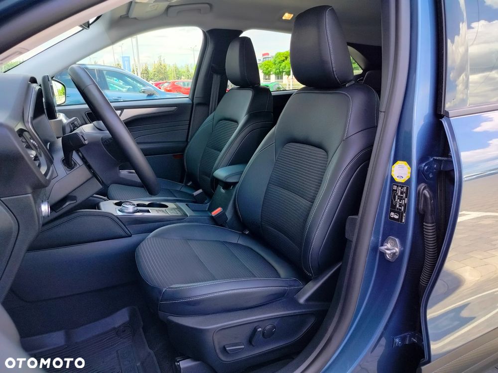 Ford Kuga 2.5 FHEV AWD Titanium eCVT - 9