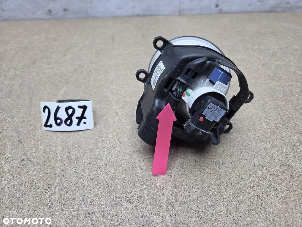 Toyota Yaris, auris, Avensis, Aygo X,Corolla halogen prawy 81210-02110 - 3