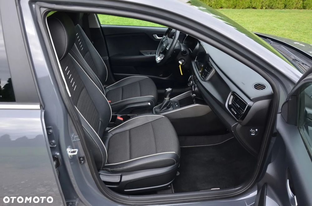 Kia Rio 1.0 T-GDI MHEV GT Line - 13