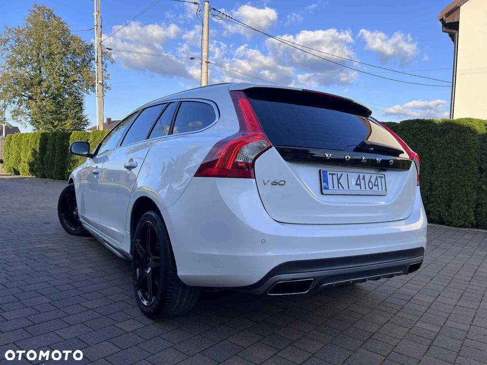 Volvo V60 D2 Geartronic Powershift Edition Pro - 29