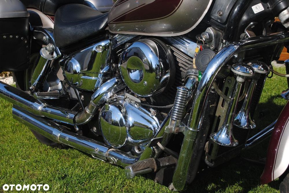 Suzuki Marauder - 1