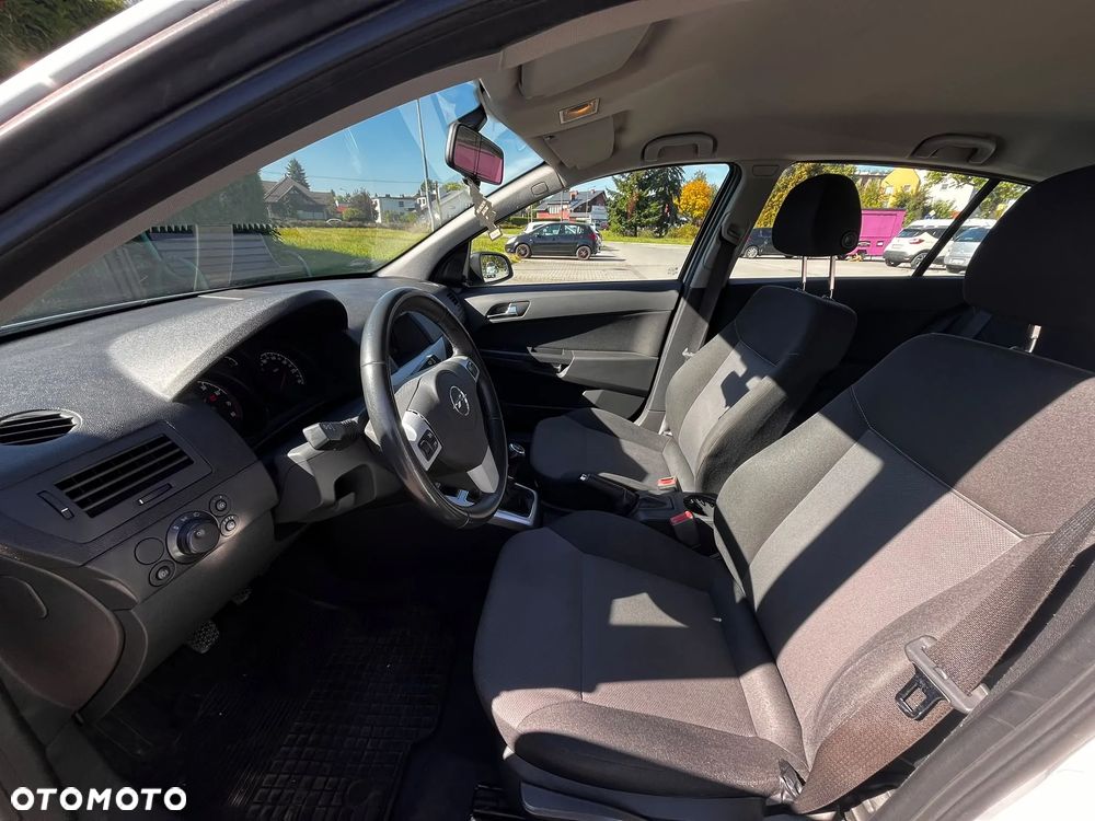 Opel Astra 1.4 - 12