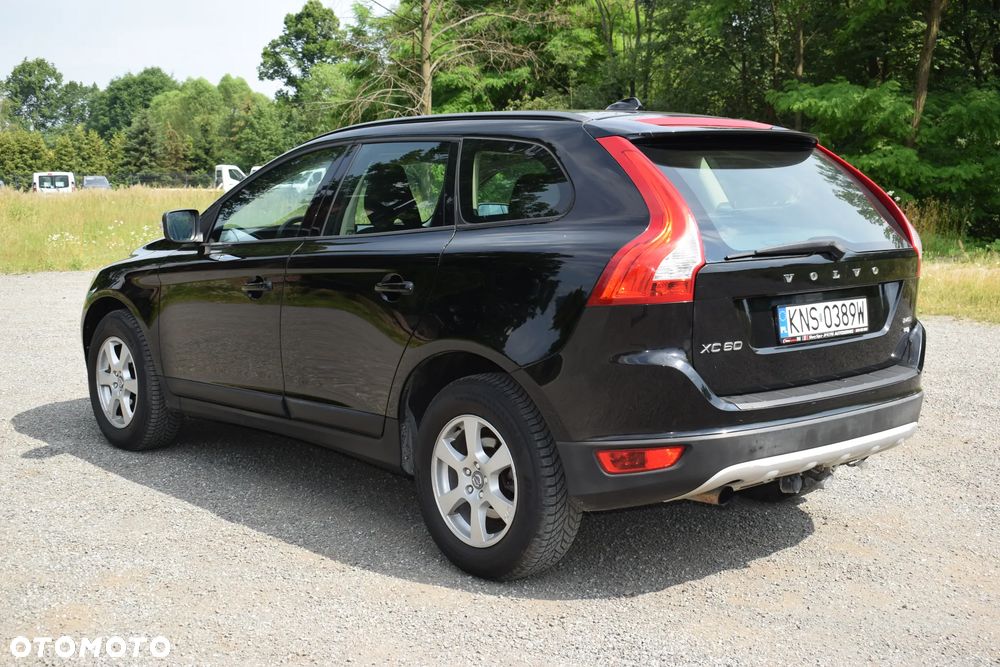 Volvo XC 60 2.4D Momentum - 7